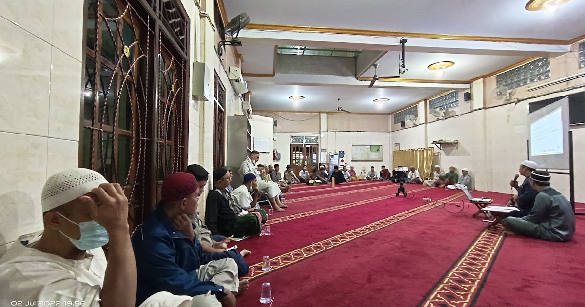 Masjid Jami' Al-Ikhlas: Pusat Kehidupan Beragama di Cilacap